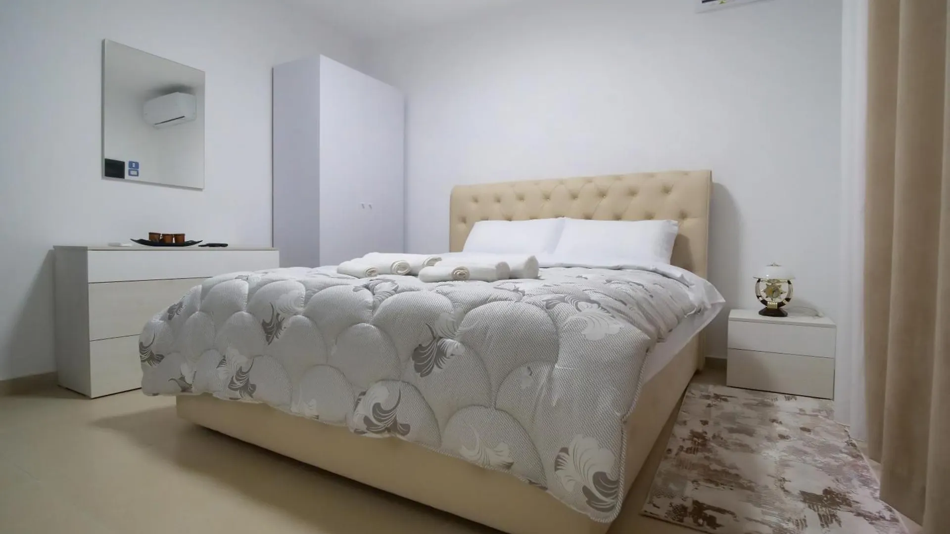 Vista Berat Inn Apartment 0*,