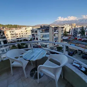 Apartamento Kc, Berat